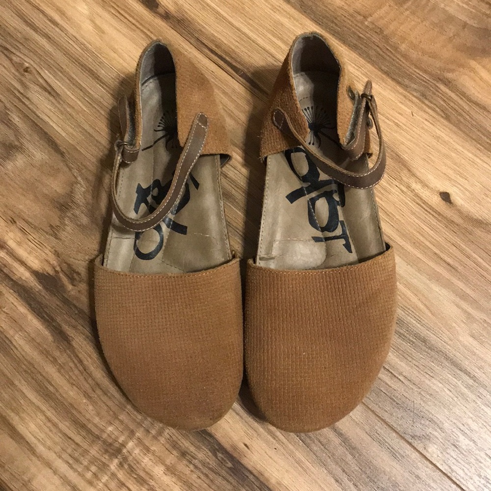 OTBT shoes